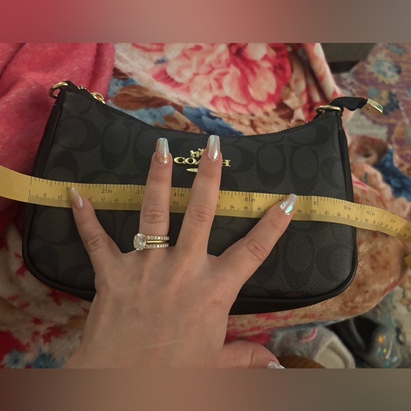Black monogram bag with gold hardware - Picture 9 of 9